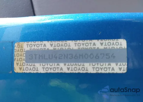 2006 Toyota Tacoma Base V6 from USA, damaged, VIN 3TMLU42N36M006754